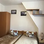 Hanusina Wynajem Pokoi منزل للإقامة *