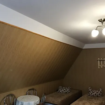 Hanusina Wynajem Pokoi Habitación en casa particular