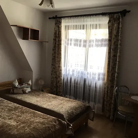 Hanusina Wynajem Pokoi Δωμάτια σε οικογενειακή κατοικία Ζακοπάνε